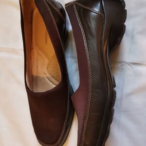 Genuine Naturalizer shoes